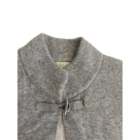 A.Ida Grey Wool Blend Made In Italy Sleeveless Cardigan Toggle Closure Medium - Picture 5 of 10